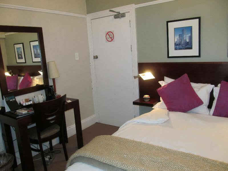 The Vic Hotel Port Elizabeth Exteriér fotografie
